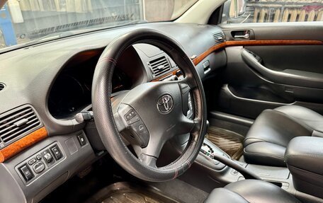 Toyota Avensis III рестайлинг, 2007 год, 860 000 рублей, 10 фотография