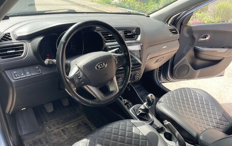 KIA Rio III рестайлинг, 2014 год, 875 000 рублей, 21 фотография