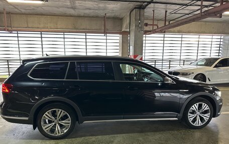 Volkswagen Passat B8 рестайлинг, 2017 год, 2 300 000 рублей, 3 фотография