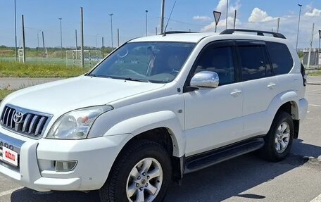 Toyota Land Cruiser Prado 120 рестайлинг, 2004 год, 1 800 000 рублей, 2 фотография