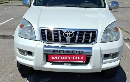 Toyota Land Cruiser Prado 120 рестайлинг, 2004 год, 1 800 000 рублей, 12 фотография
