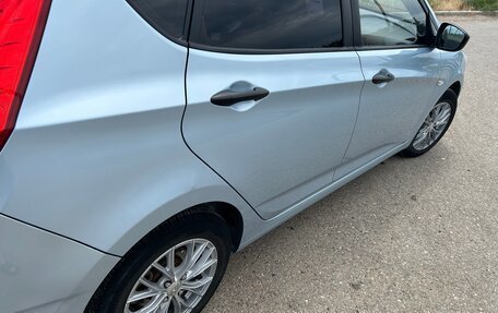 Hyundai Solaris II рестайлинг, 2014 год, 950 000 рублей, 5 фотография