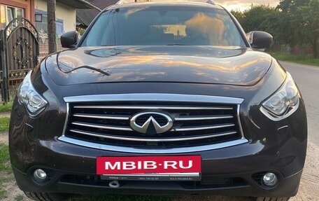 Infiniti FX II, 2012 год, 1 600 000 рублей, 8 фотография