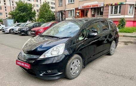 Honda Fit Shuttle I рестайлинг, 2011 год, 799 999 рублей, 5 фотография