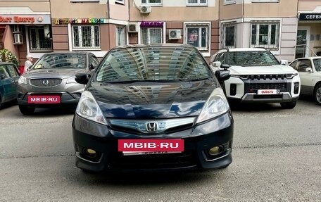 Honda Fit Shuttle I рестайлинг, 2011 год, 799 999 рублей, 3 фотография