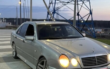 Mercedes-Benz E-Класс, 1997 год, 380 000 рублей, 2 фотография