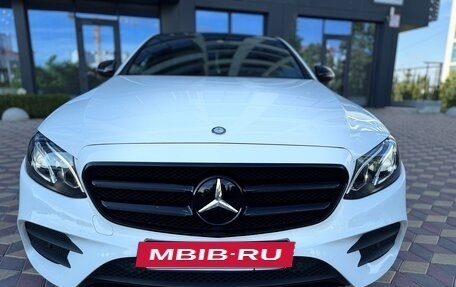 Mercedes-Benz E-Класс, 2016 год, 2 750 000 рублей, 5 фотография