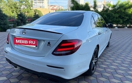 Mercedes-Benz E-Класс, 2016 год, 2 750 000 рублей, 8 фотография