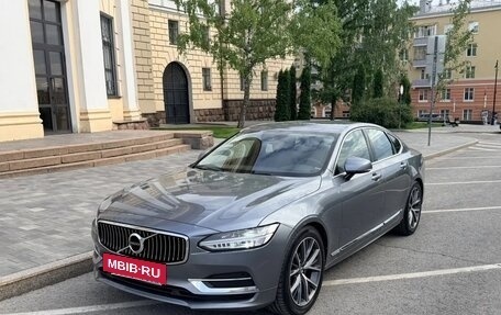 Volvo S90 II рестайлинг, 2020 год, 3 500 000 рублей, 8 фотография