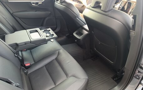 Volvo S90 II рестайлинг, 2020 год, 3 500 000 рублей, 17 фотография