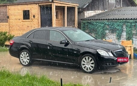 Mercedes-Benz E-Класс, 2010 год, 1 300 000 рублей, 15 фотография