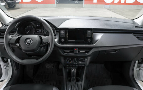 Skoda Rapid II, 2021 год, 1 749 000 рублей, 15 фотография