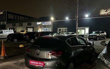 Opel Astra J, 2012 год, 650 000 рублей, 3 фотография