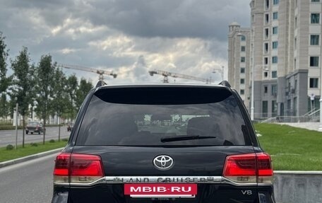 Toyota Land Cruiser 200, 2008 год, 3 350 000 рублей, 4 фотография