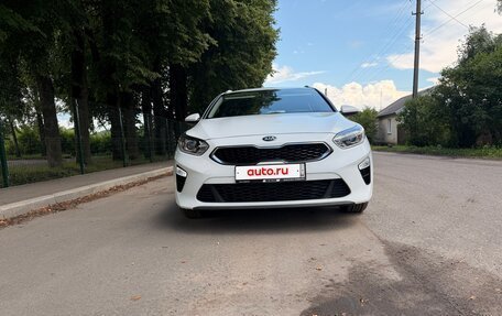 KIA cee'd III, 2019 год, 1 575 000 рублей, 2 фотография