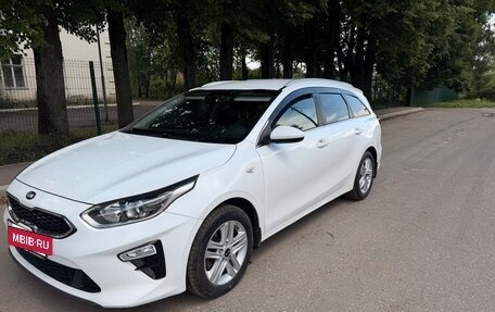 KIA cee'd III, 2019 год, 1 575 000 рублей, 4 фотография