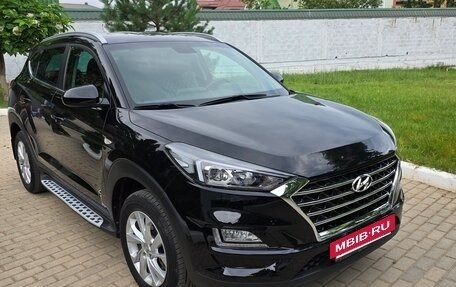Hyundai Tucson III, 2020 год, 2 400 000 рублей, 2 фотография
