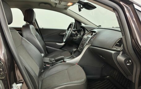 Opel Astra J, 2012 год, 750 000 рублей, 10 фотография