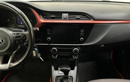 KIA Rio IV, 2021 год, 1 399 000 рублей, 10 фотография