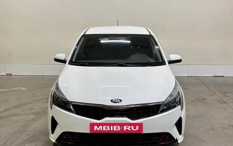 KIA Rio IV, 2021 год, 1 399 000 рублей, 2 фотография