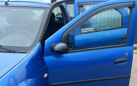 Renault Logan I, 2007 год, 250 000 рублей, 3 фотография