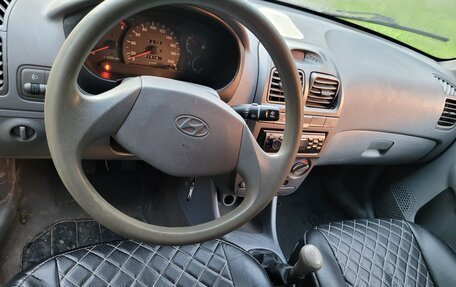 Hyundai Accent II, 2005 год, 390 000 рублей, 10 фотография