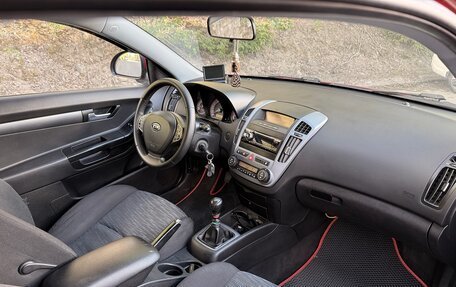 KIA cee'd I рестайлинг, 2008 год, 490 000 рублей, 12 фотография