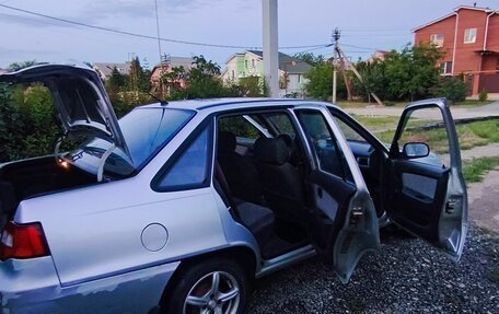 Daewoo Nexia I рестайлинг, 2010 год, 290 000 рублей, 7 фотография