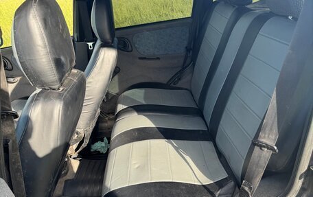 Chevrolet Niva I рестайлинг, 2003 год, 260 000 рублей, 8 фотография