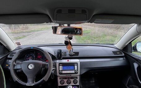 Volkswagen Passat B6, 2006 год, 725 000 рублей, 9 фотография