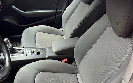 Audi A3, 2018 год, 1 690 000 рублей, 13 фотография