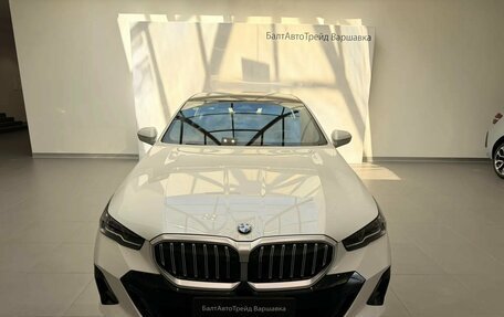 BMW 5 серия, 2025 год, 9 900 000 рублей, 2 фотография