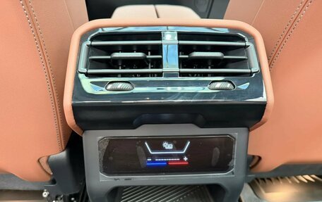 BMW 5 серия, 2025 год, 9 900 000 рублей, 27 фотография