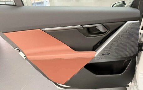 BMW 5 серия, 2025 год, 9 900 000 рублей, 29 фотография