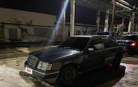 Mercedes-Benz E-Класс, 1992 год, 150 000 рублей, 2 фотография