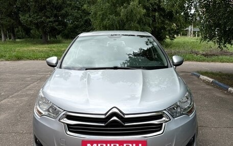 Citroen C4 II рестайлинг, 2015 год, 900 000 рублей, 2 фотография