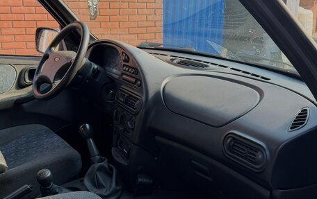 Chevrolet Niva I рестайлинг, 2005 год, 320 000 рублей, 5 фотография
