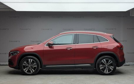 Mercedes-Benz GLA, 2021 год, 3 997 000 рублей, 4 фотография