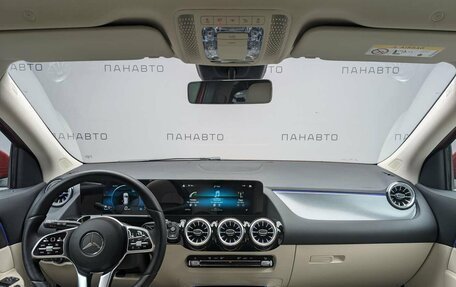 Mercedes-Benz GLA, 2021 год, 3 997 000 рублей, 8 фотография