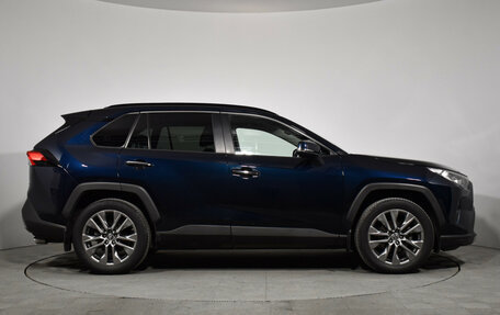 Toyota RAV4, 2019 год, 3 149 000 рублей, 4 фотография