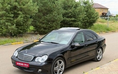 Mercedes-Benz C-Класс, 2004 год, 770 000 рублей, 1 фотография
