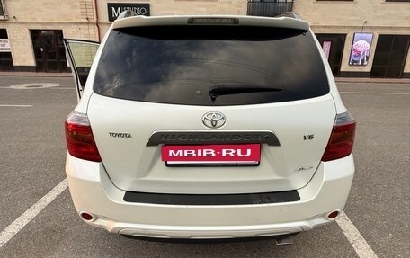Toyota Highlander III, 2008 год, 1 650 000 рублей, 7 фотография