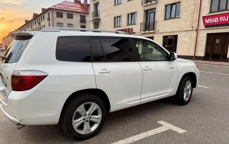 Toyota Highlander III, 2008 год, 1 650 000 рублей, 6 фотография