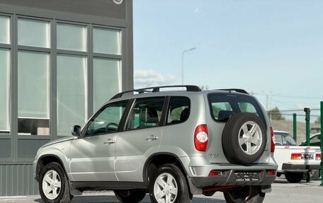 Chevrolet Niva I рестайлинг, 2015 год, 785 000 рублей, 6 фотография