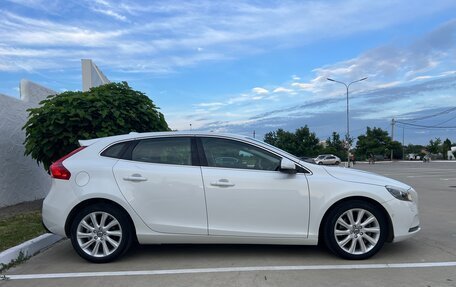 Volvo V40 II рестайлинг, 2015 год, 1 350 000 рублей, 5 фотография
