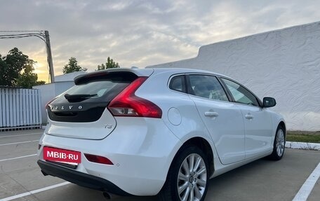 Volvo V40 II рестайлинг, 2015 год, 1 350 000 рублей, 8 фотография