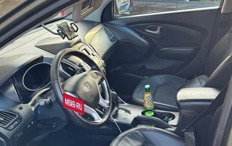Hyundai ix35 I рестайлинг, 2010 год, 840 000 рублей, 3 фотография
