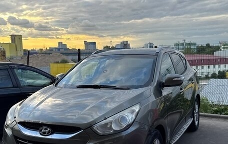 Hyundai ix35 I рестайлинг, 2010 год, 840 000 рублей, 2 фотография