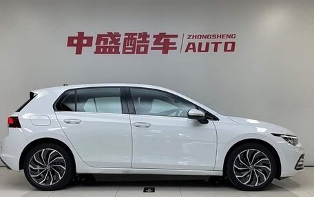 Volkswagen Golf VIII, 2023 год, 1 480 000 рублей, 9 фотография