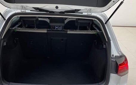 Volkswagen Golf VIII, 2023 год, 1 480 000 рублей, 28 фотография